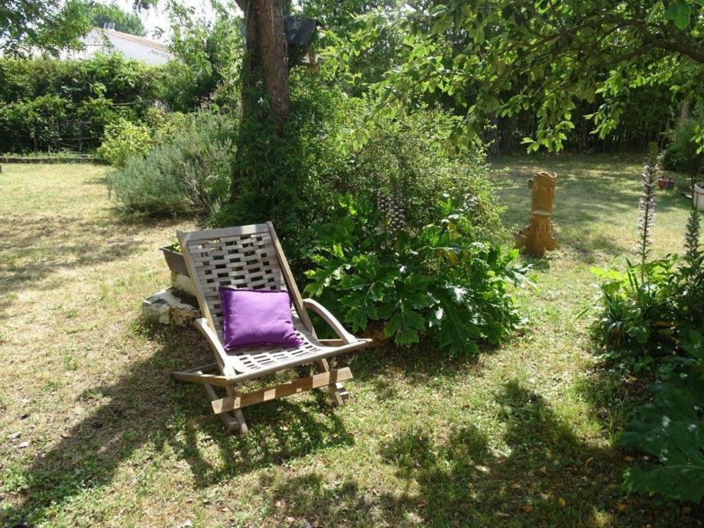 Hotel Tilleuls Et Bambous Saint-Sauveur-d'Aunis Zewnętrze zdjęcie