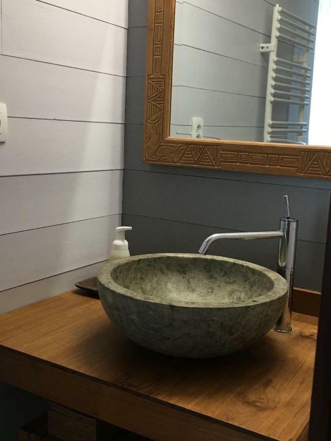 Hotel Tilleuls Et Bambous Saint-Sauveur-d'Aunis Zewnętrze zdjęcie