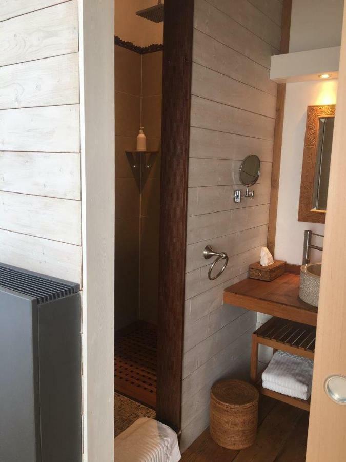 Hotel Tilleuls Et Bambous Saint-Sauveur-d'Aunis Zewnętrze zdjęcie
